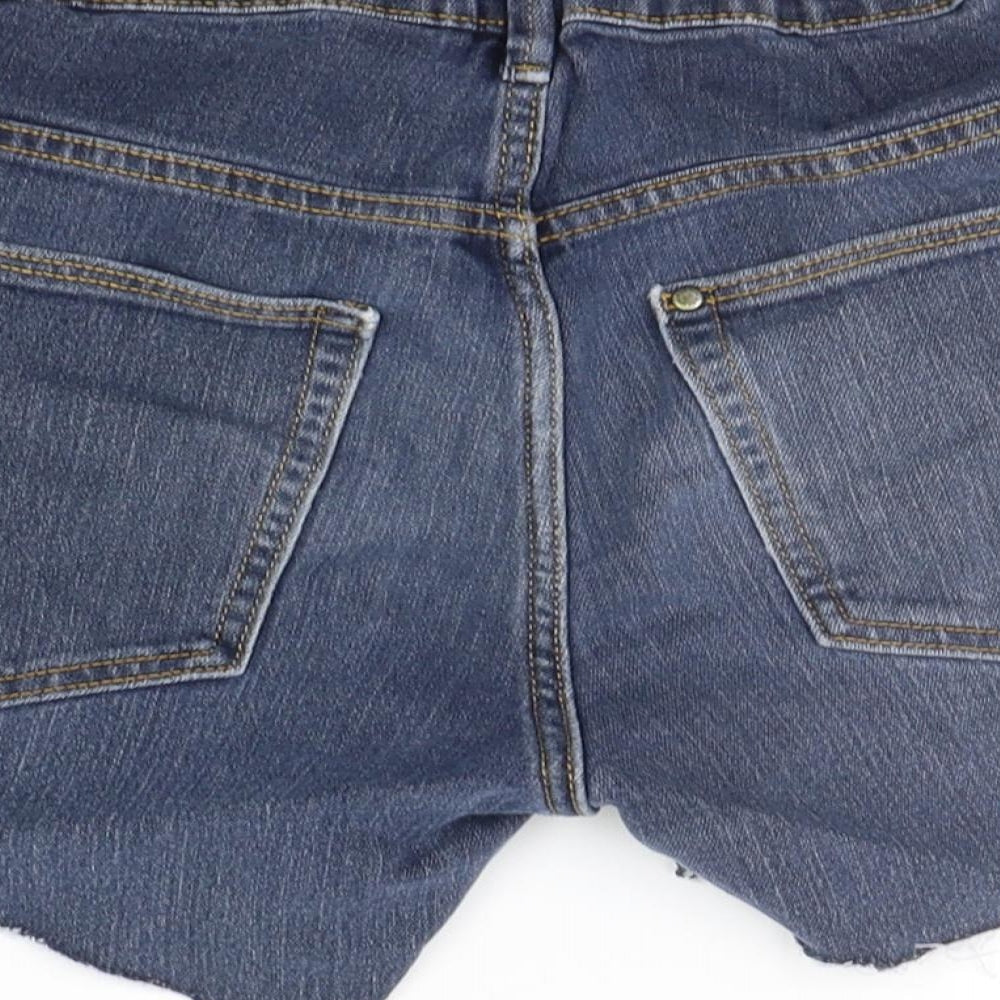 Brand and care label for &DENIM girls’ blue chino shorts, size 15, years
