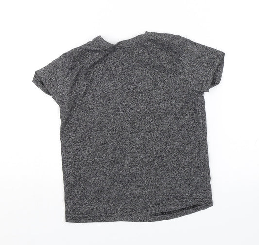 Primark Boys Grey Basic T-Shirt Size 3-4 Years - Awesome