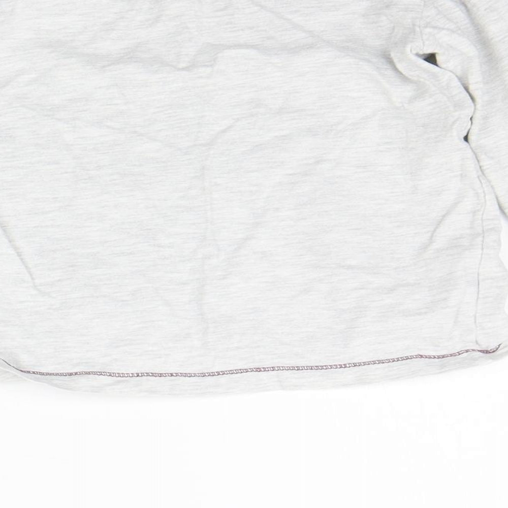 Brand and care label for Matalan girls’ white basic t-shirt, size 4-5, years