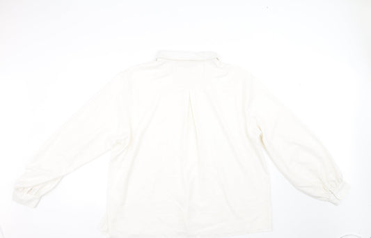 In the Style Womens White Basic Button-Up Size 20