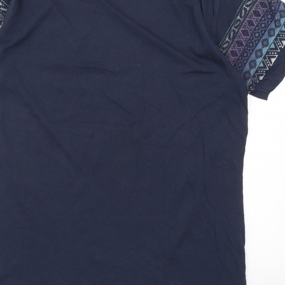 Cedar Wood State Mens Blue Geometric T-Shirt Size S - Havana
