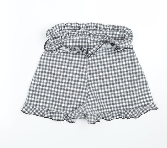Pretty little thing Womens Grey Check Hot Pants Shorts Size 6