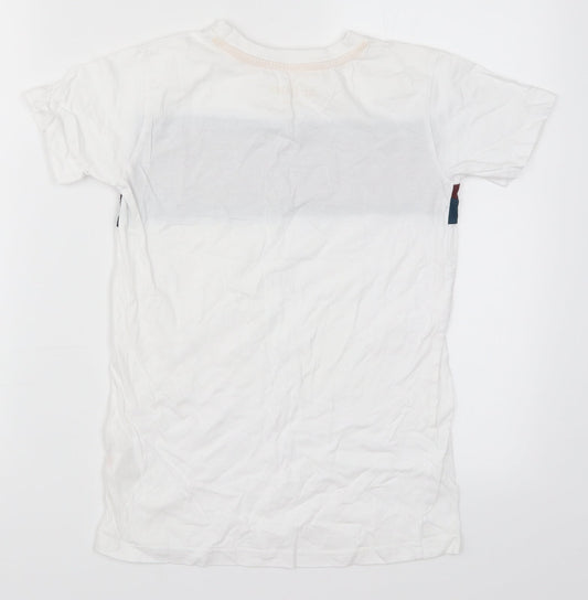 Urban Outlaws Boys White Basic T-Shirt Size 9-10 Years - Brooklyn