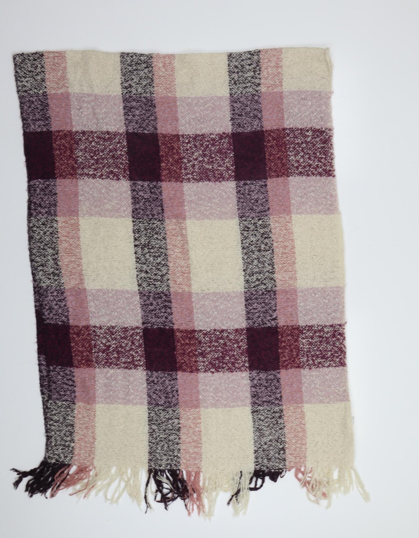 Preworn Womens Purple Plaid Shawl/Wrap