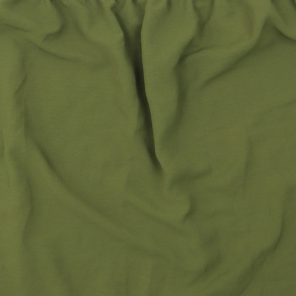Brand and care label for Abollria women’s green basic blouse, size 2XL