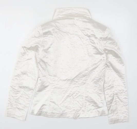 In the Style Womens White Jacket Size 6