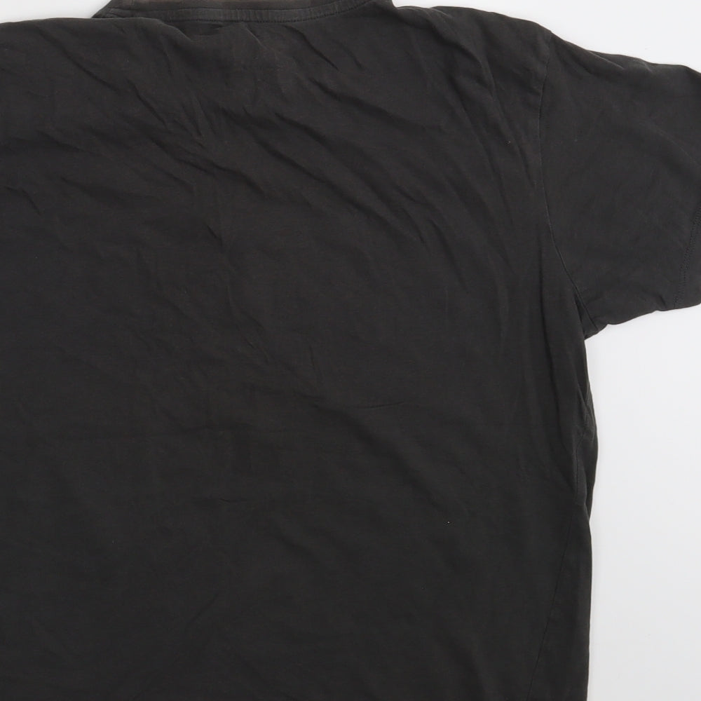 Cedar Wood State Mens Black T-Shirt Size M - Rio De Janerio