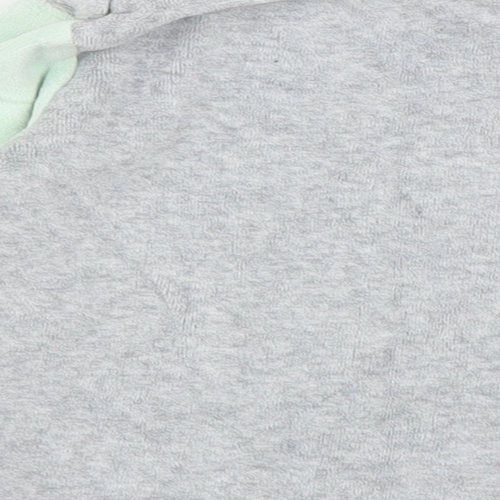 Brand and care label for Lupilu girls’ grey jumper, size 12-18, months