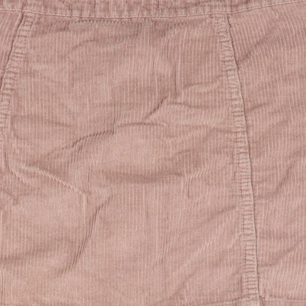 Brand and care label for Denim & Co. women’s beige a-line skirt, size UK 12