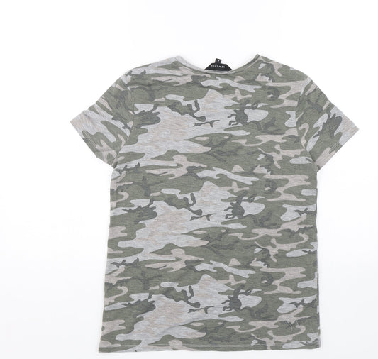 New Look Womens Green Camouflage Basic T-Shirt Size 6