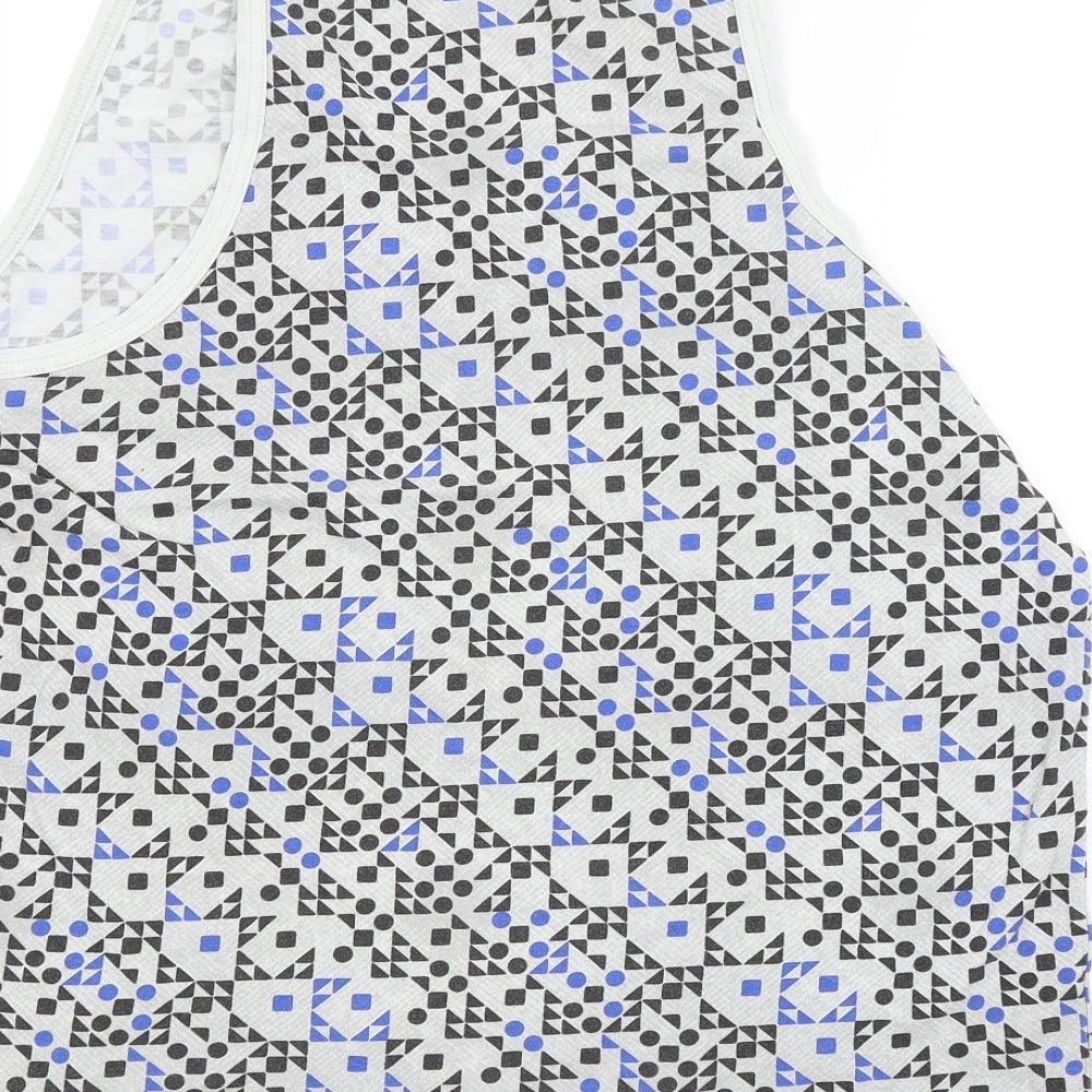 Brand and care label for ASOS men’s grey argyle/diamond basic tank, size M