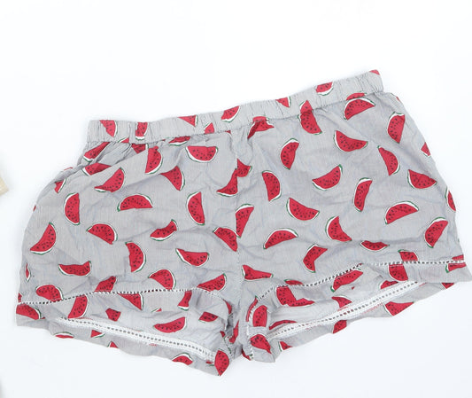 Preworn Womens Red Geometric Hot Pants Shorts Size M