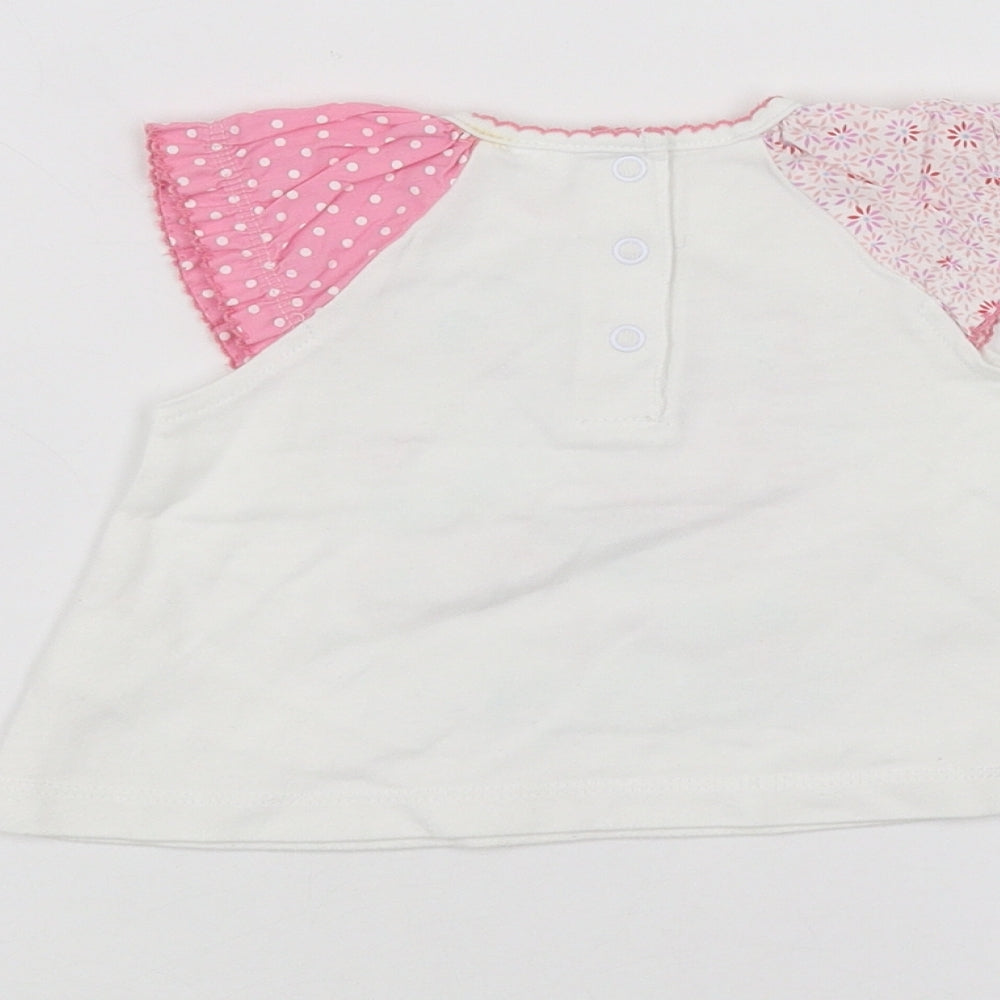 Brand and care label for cool club Baby White Basic T-Shirt, size 6-9, Months