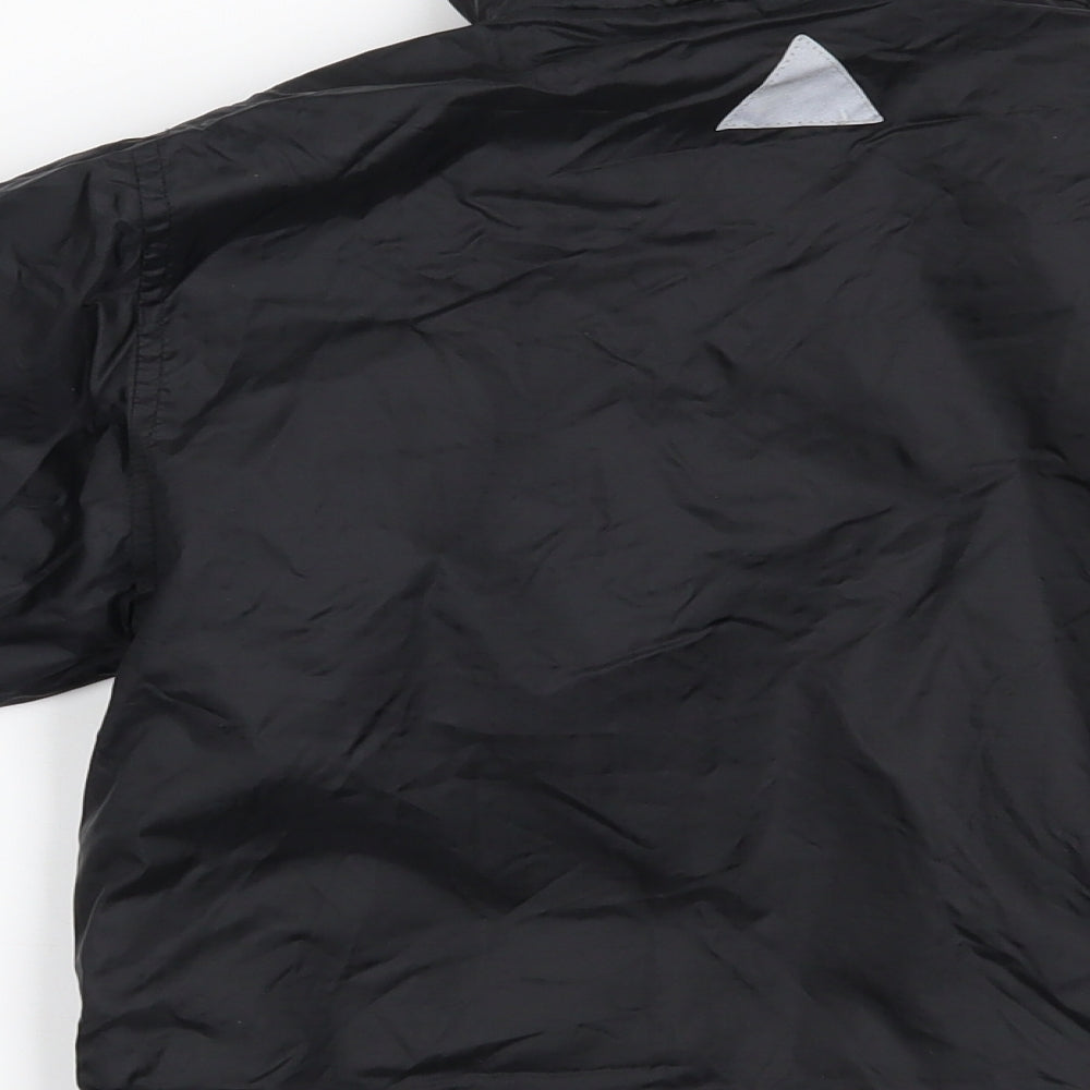 Brand and care label for Blue Max boys’ black basic coat coat, size 3-4, years