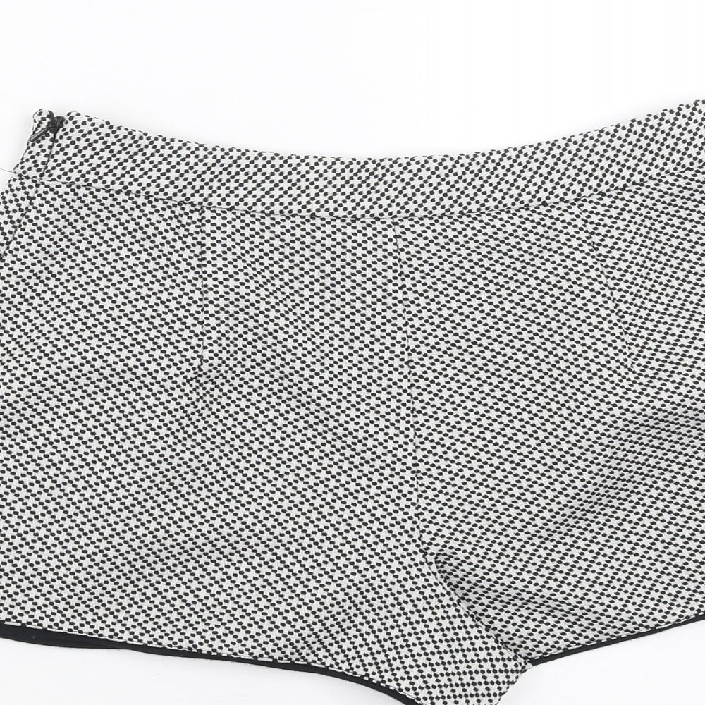 Miss Selfridge Womens Black Geometric Hot Pants Shorts Size 8