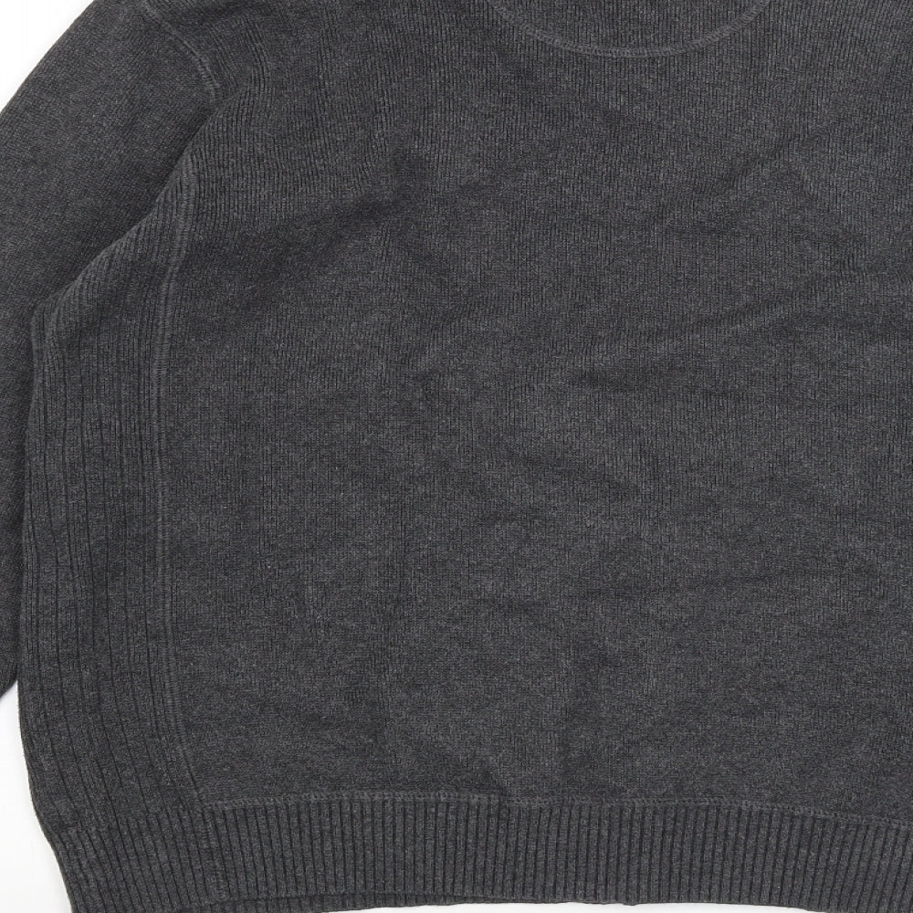 Brand and care label for Atlantic Bay men’s grey jumper, size M