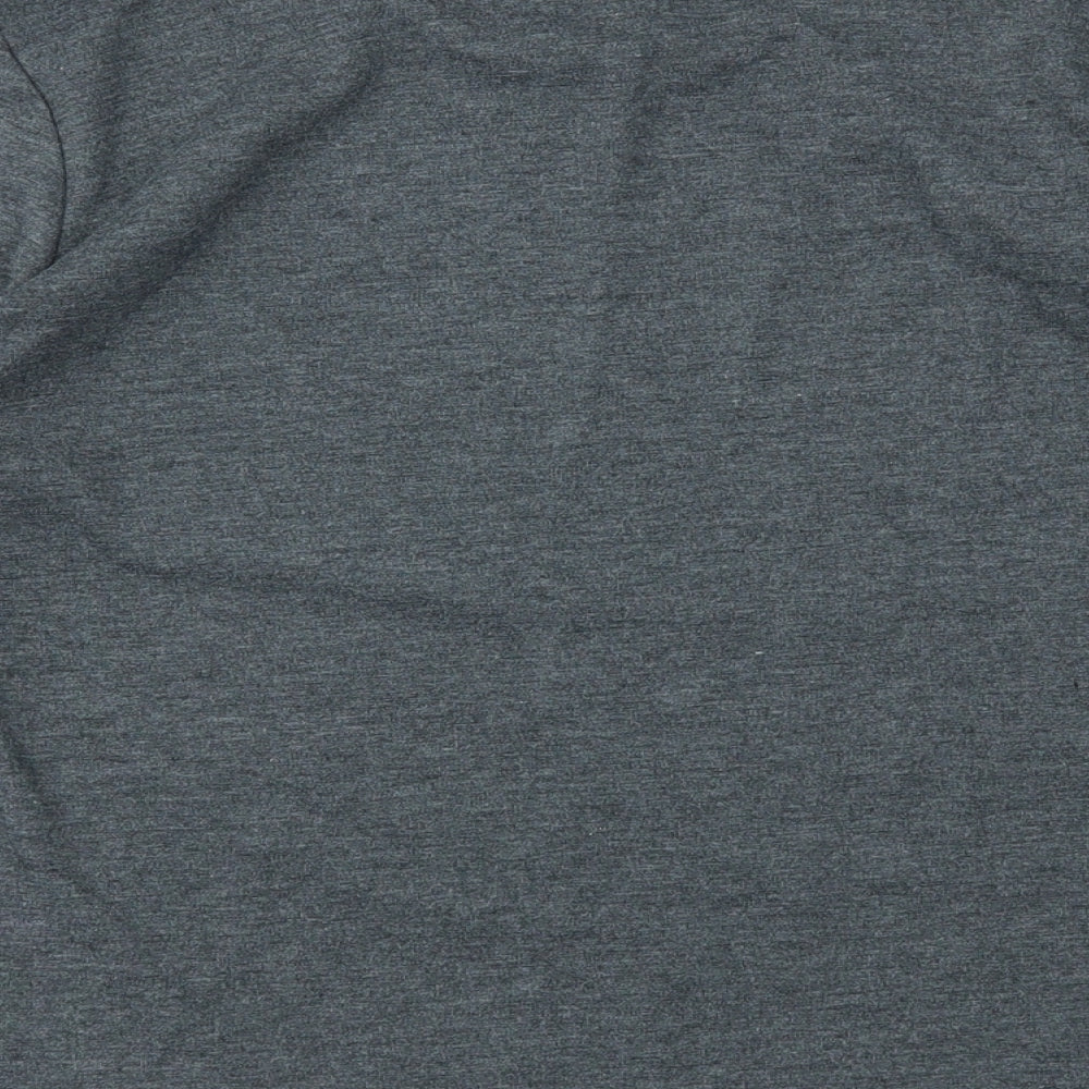 Brand and care label for b.young women’s grey geometric basic t-shirt, size M