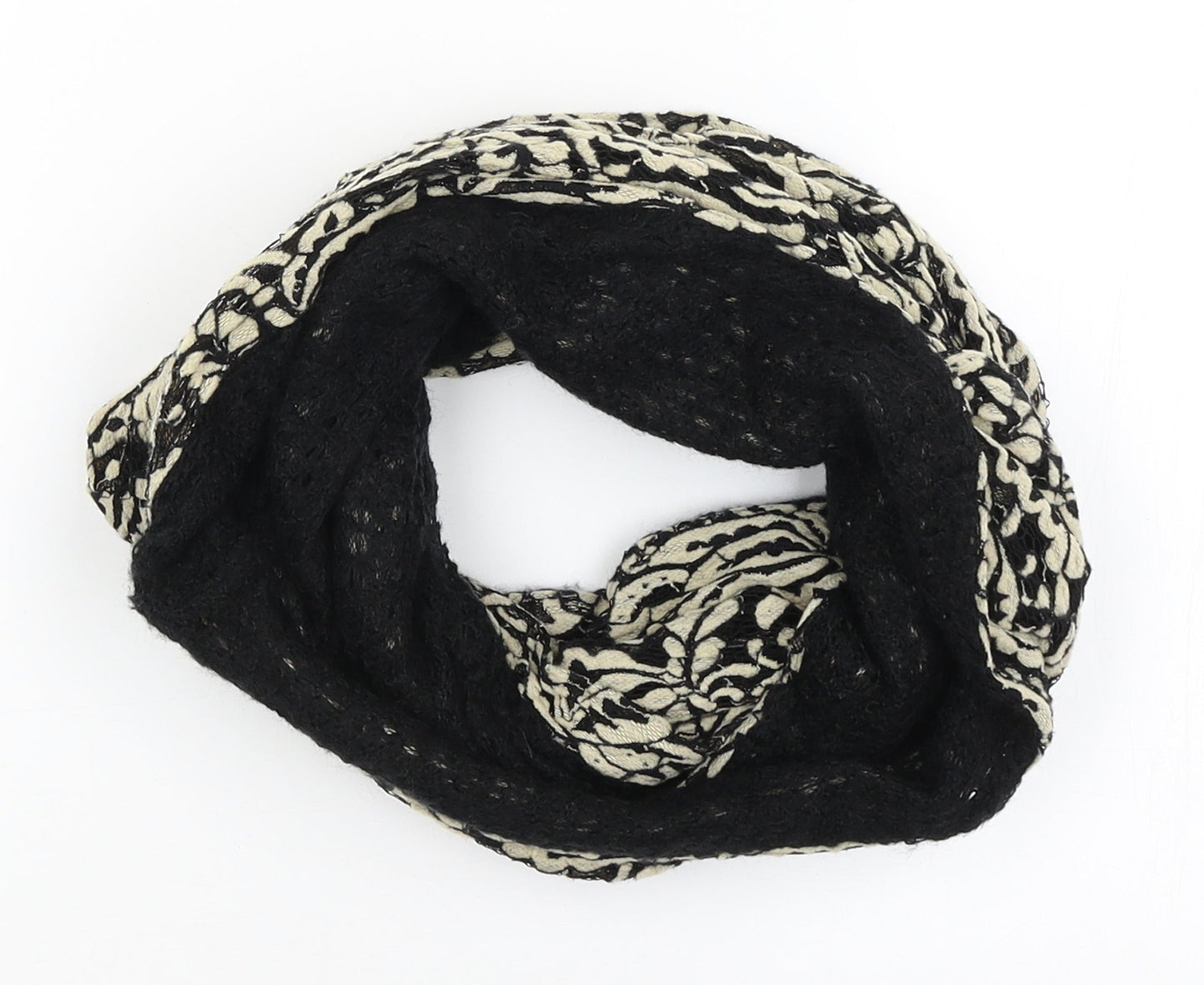 Preworn Womens Black Paisley Scarf