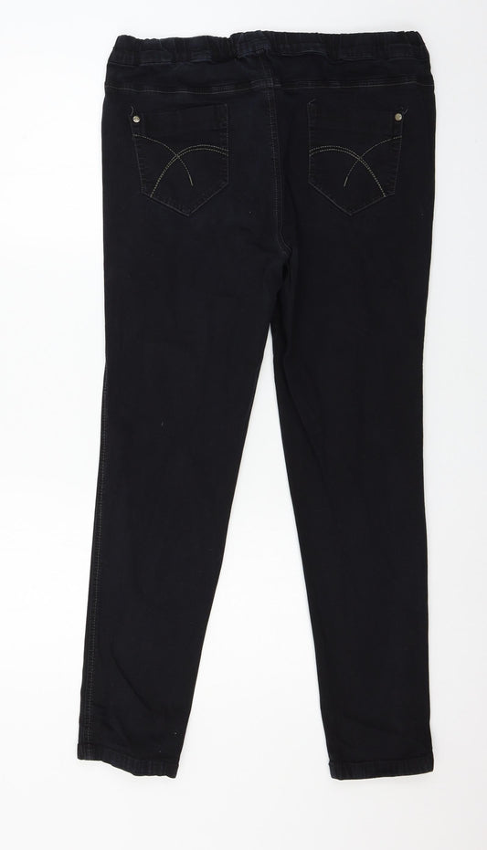 Preworn Womens Black Denim Skinny Jeans Size 38 in L29 in