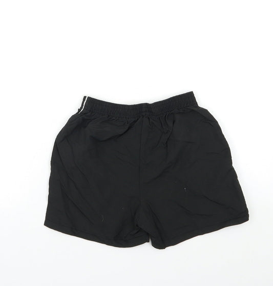 Umbro Boys Black Sweat Shorts Size 6-7 Years