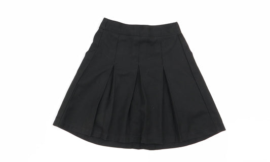 Preworn Girls Black Pleated Skirt Size 3-4 Years