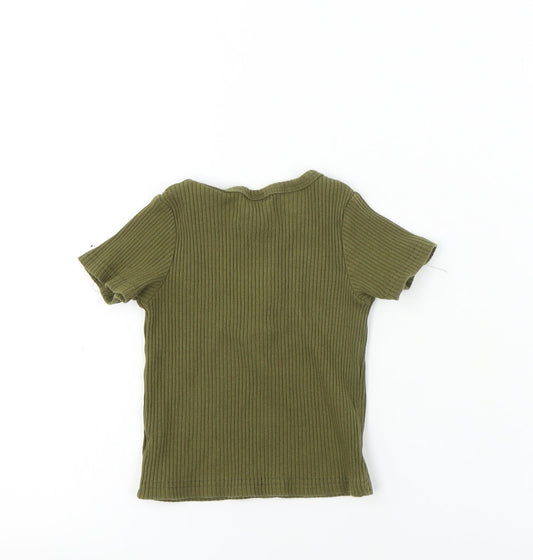 preworn Girls Green Basic T-Shirt Size 9-12 Months