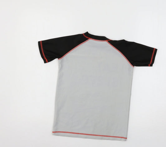 Preworn Boys Grey Geometric Basic T-Shirt Size 12 Years - Battle Royal