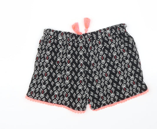 Primark Girls Black Striped Bermuda Shorts Size 6 Years