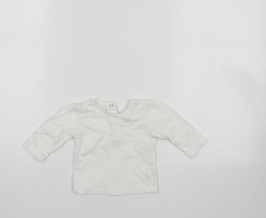 Preworn Girls White Pullover Jumper Size 0-3 Months