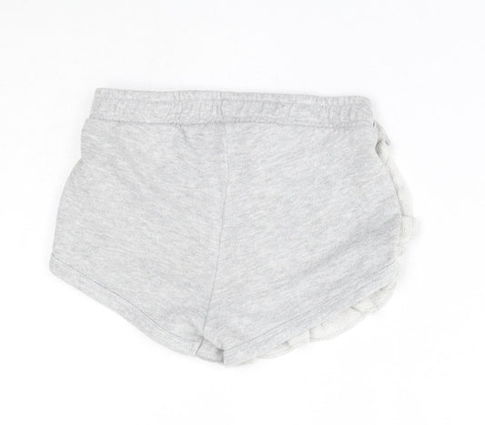 Matalan Girls Grey Sweat Shorts Size 5 Years -