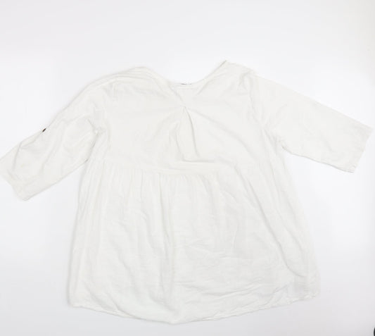 Pamella Womens White Basic T-Shirt One Size