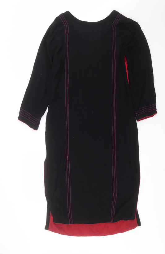 Bushra Khan Womens Red Geometric Shift Size M