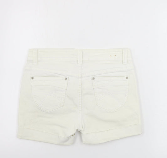 Preworn Womens Ivory Cut-Off Shorts Size 10