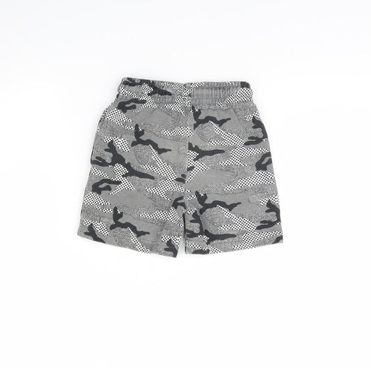 Nutmeg Boys Grey Camouflage Sweat Shorts Size 4 Years