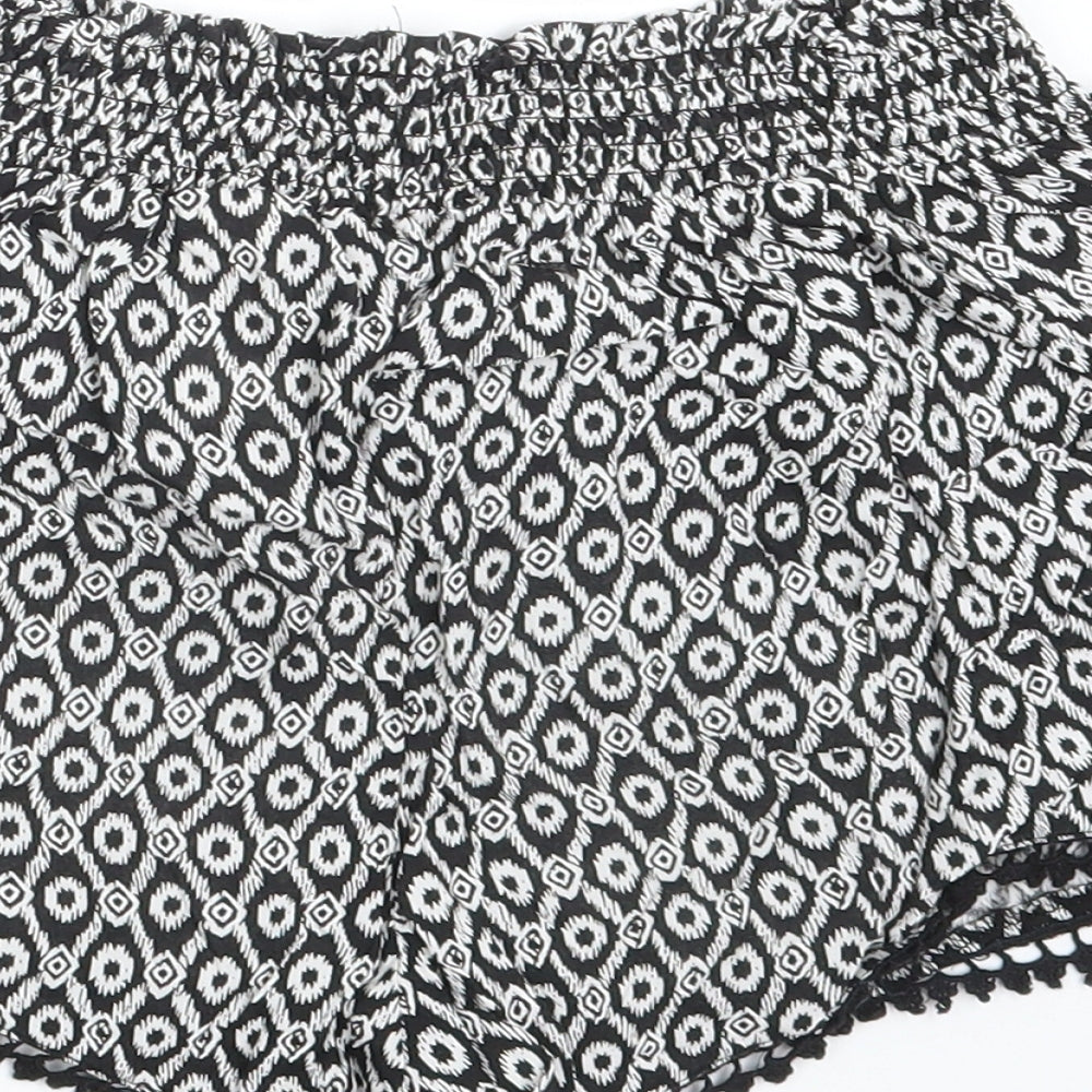 Primark Womens Black Argyle/Diamond Hot Pants Shorts Size 8