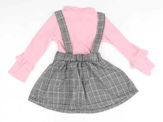 Preworn Girls Pink Houndstooth A-Line Round Neck