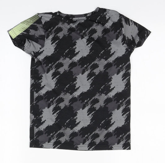 Matalan Boys Grey Camouflage Polyester Basic T-Shirt Size 9 Years Round Neck