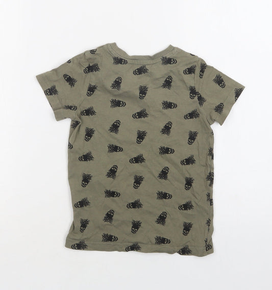 Matalan Boys Green Geometric Cotton Basic T-Shirt Size 4 Years Crew Neck - Skull Print