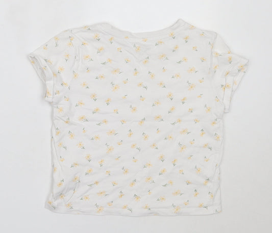 Preworn Girls White Floral Cotton Basic T-Shirt Size 8 Years Round Neck
