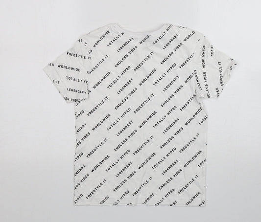 George Boys White Cotton Basic T-Shirt Size 7-8 Years Round Neck