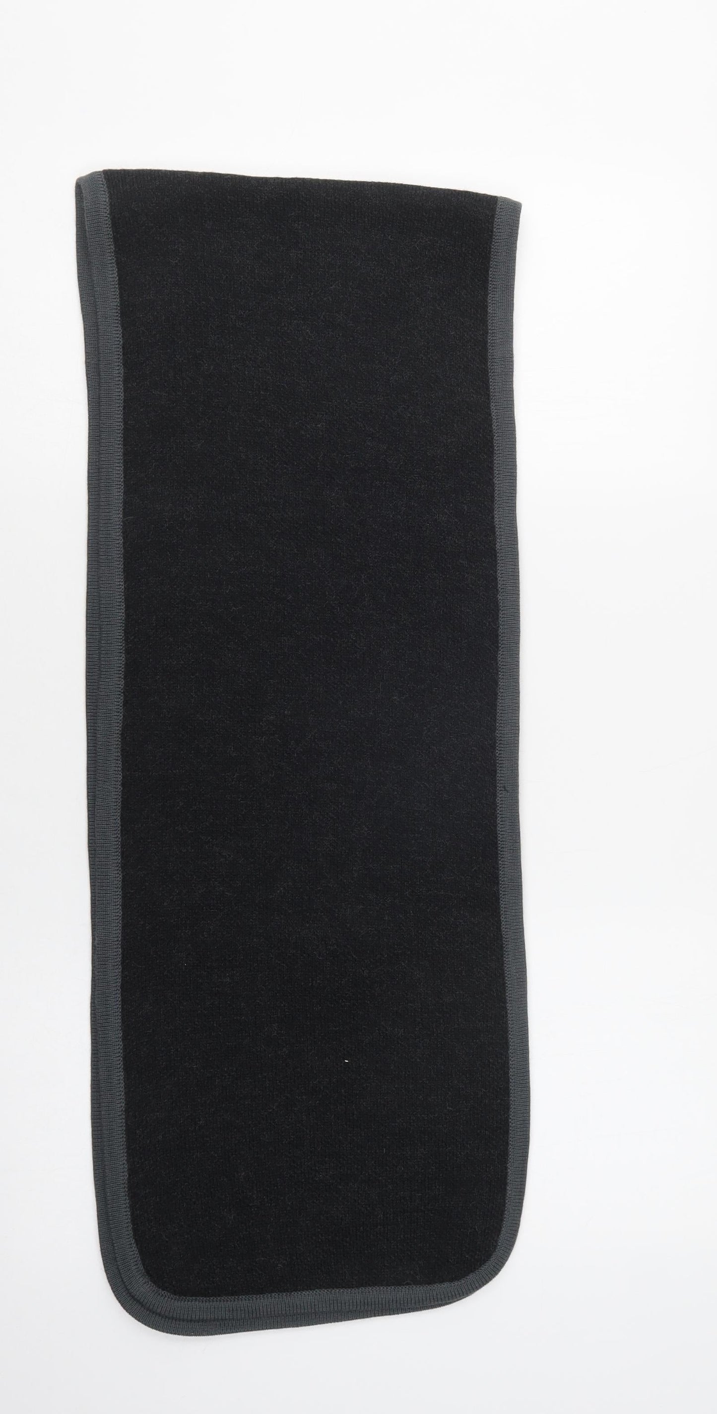 Preworn Womens Black Scarf