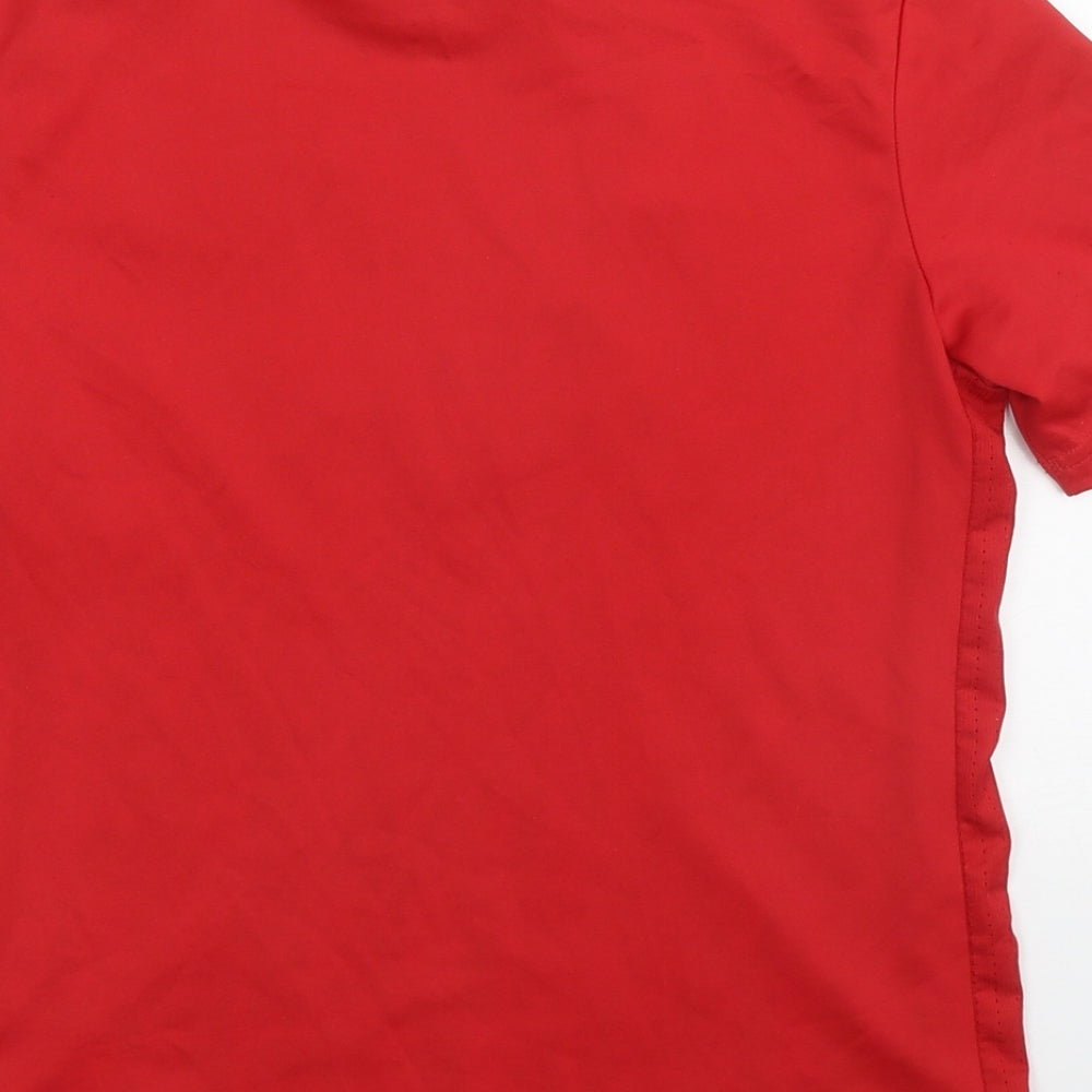 adidas Boys Red Polyester Basic T-Shirt Size 11-12 Years Crew Neck Pullover - Manchester United