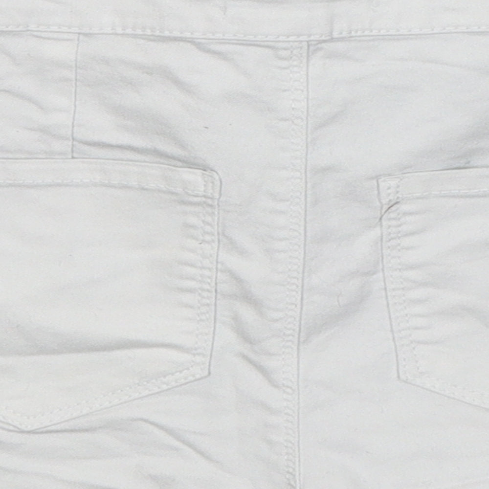 Sinsay Womens White Cotton Hot Pants Shorts Size 6 Regular Button