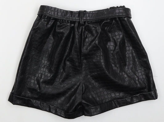 Preworn Womens Black Animal Print Polyurethane Hot Pants Shorts Size 28 in L3 in Regular