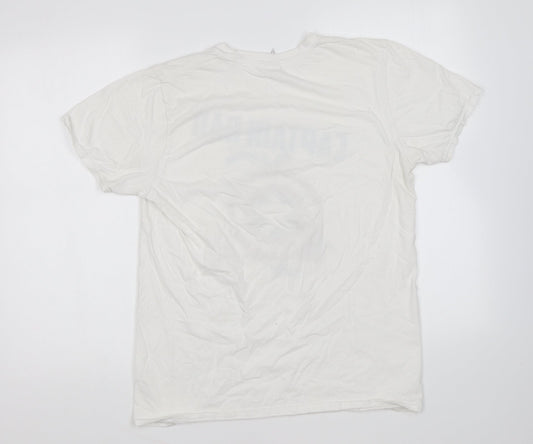 Gildan Mens White Cotton T-Shirt Size M Round Neck - Captain Dad