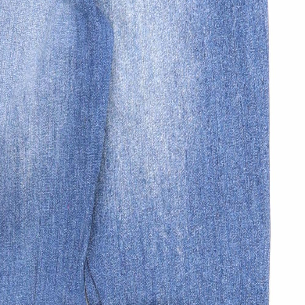 Brand and care label for JDY women’s blue cotton straight jeans, size UK 32, in, 32-inch leg regular zip