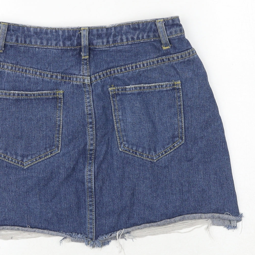 Brand and care label for Missguided women’s blue cotton mini skirt, size UK 27, in zip
