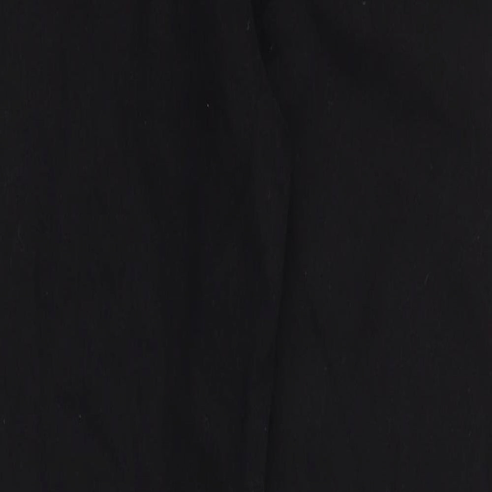 Brand and care label for I SAW IT FIRST women’s black cotton skinny jeans, size UK 6, regular zip