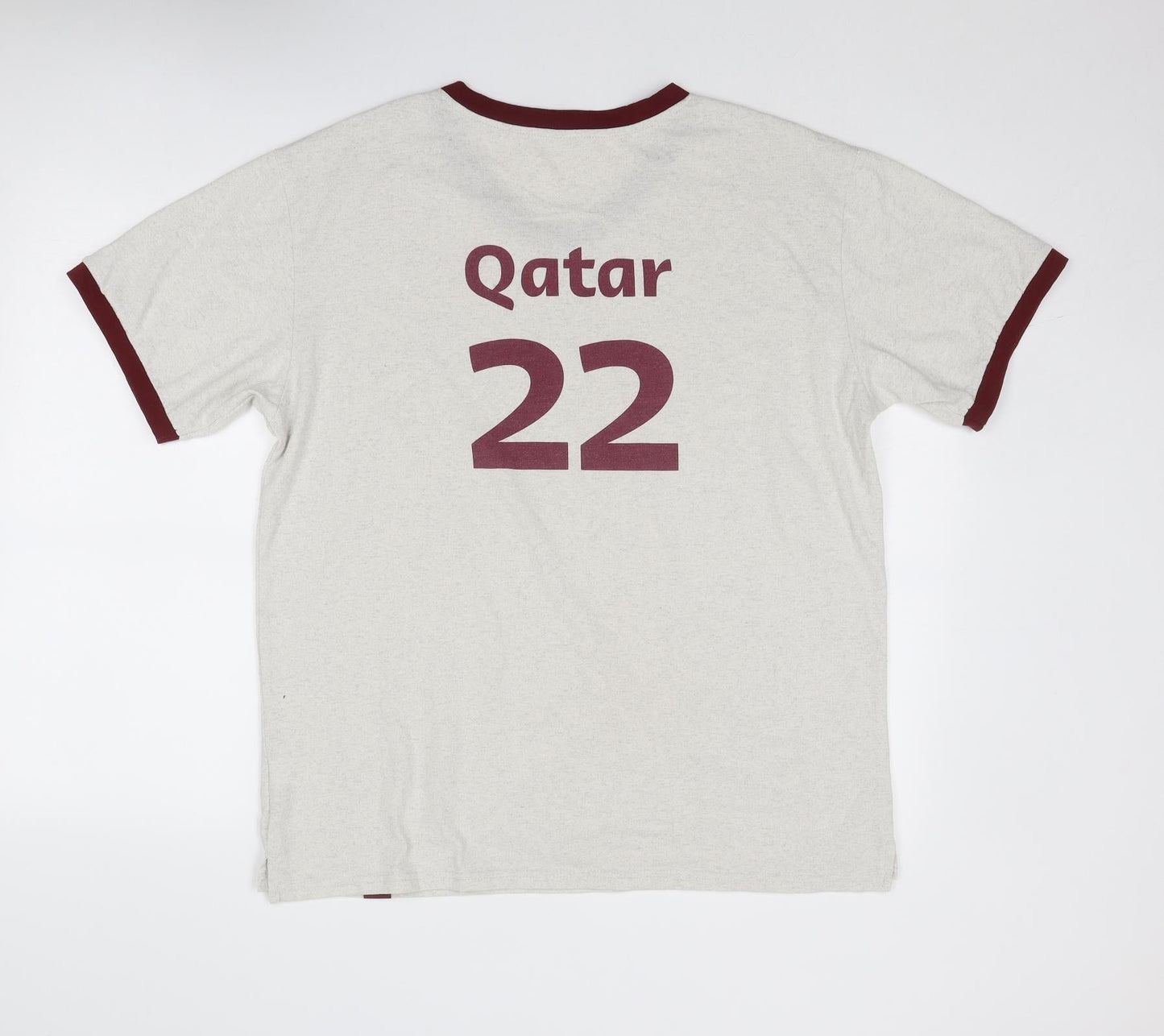 FIFA Mens Beige Polyester T-Shirt Size M V-Neck - Qatar Airways Fifa World Cup 2022