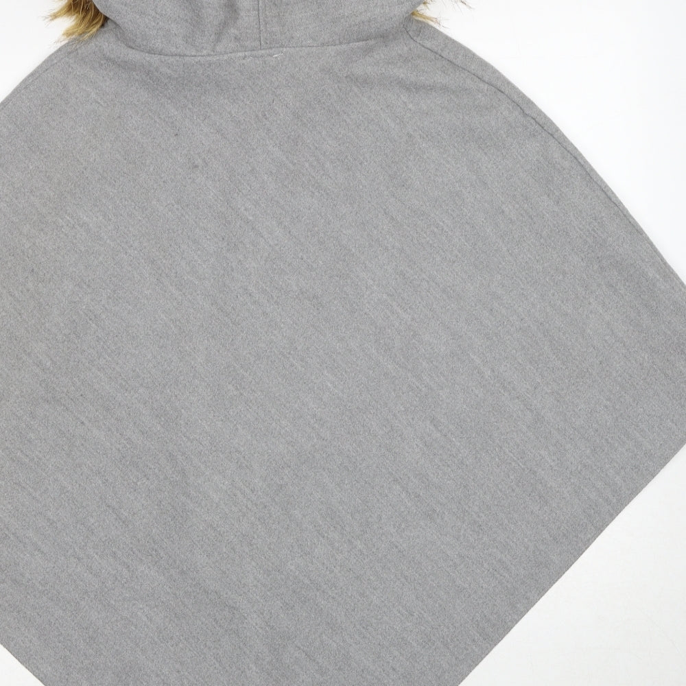 Brand and care label for Izabel women’s grey jacket poncho, size M, zip